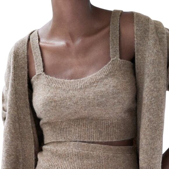 Zara S Womens Fuzzy Knit Tank Tan Neutral Sleeveless Cropped Blogger Fav - Picture 1 of 9